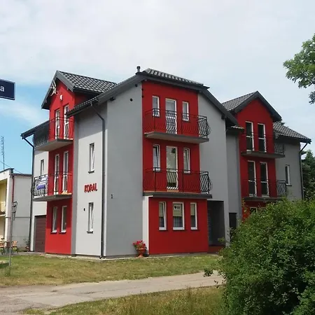 Pokoje Goscinne Koral * Штутово