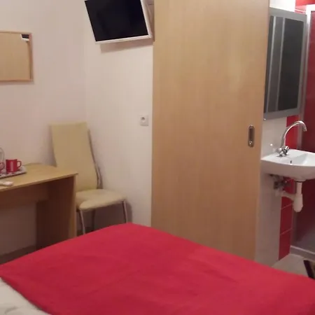 Pokoje Goscinne Koral Апартаменты *