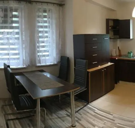Pokoje Goscinne Koral Апартаменты Штутово